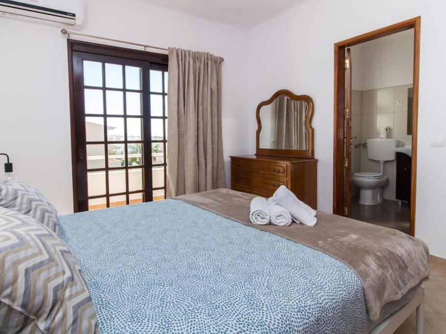 Dogueno- Privat Pool & Privacy & Center