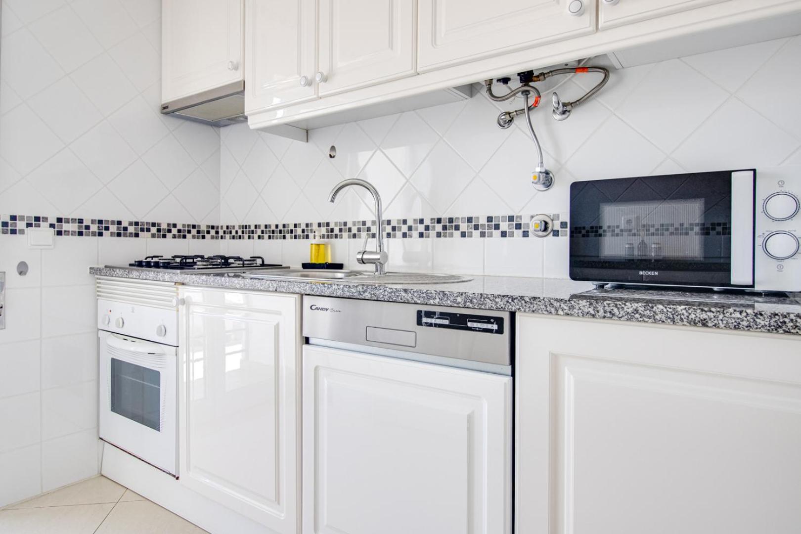 Apartment Old Town 2br 50m Ocean W/ Ac Wi-fi Parking Terrace *