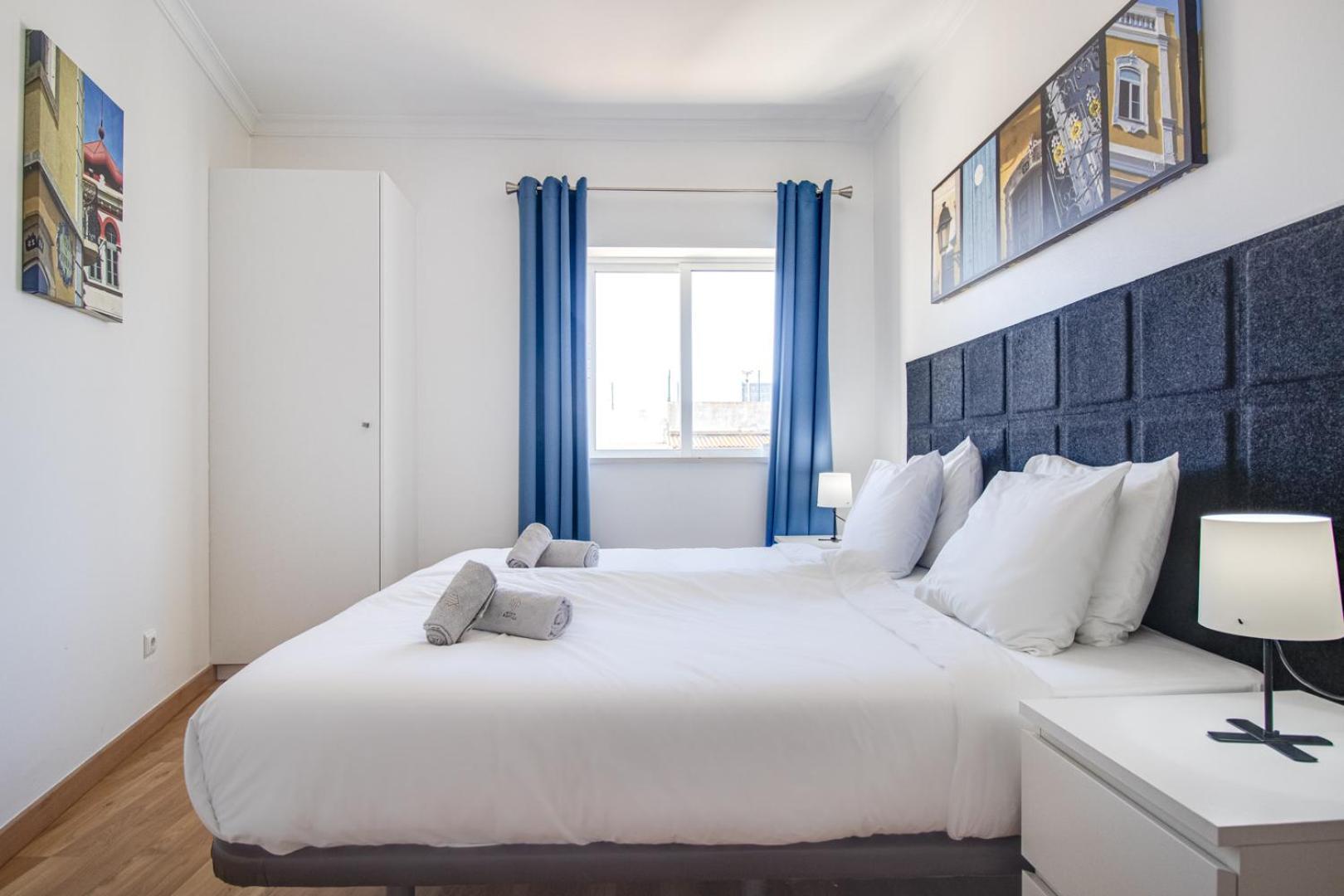 Old Town 2br 50m Ocean W/ Ac Wi-fi Parking Terrace Apartment Albufeira