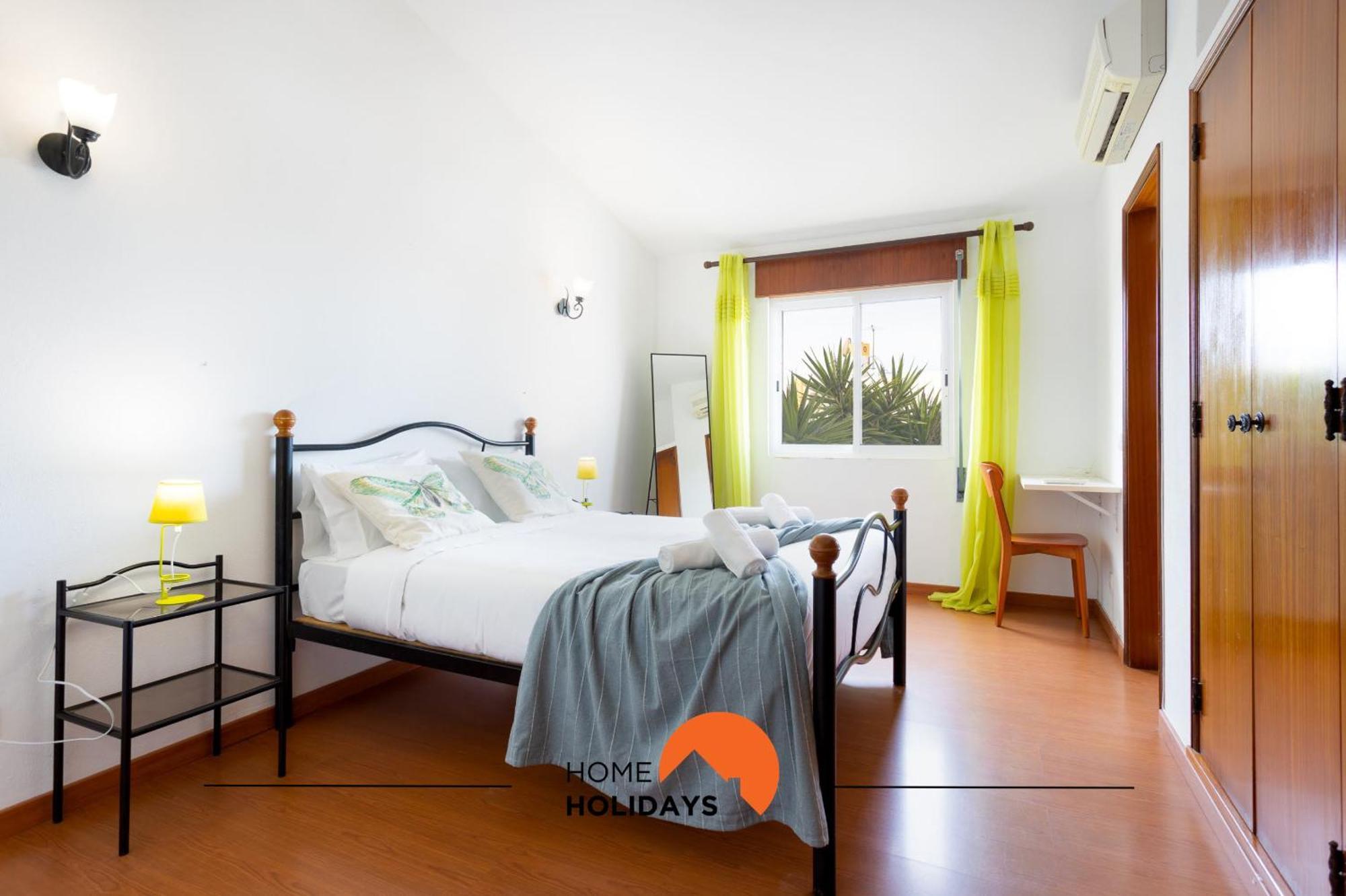 #204 Larimar Flat By Holidays Apartment *