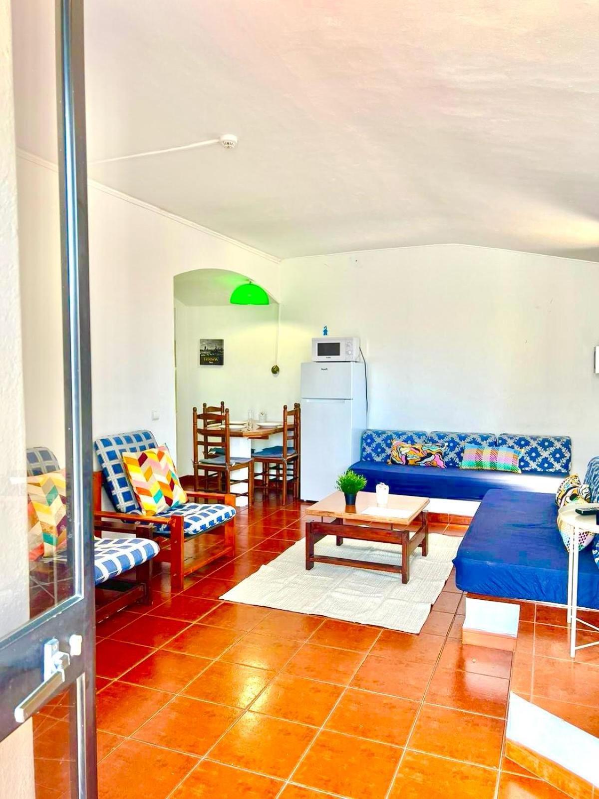 Apartamento T1, Da Oura