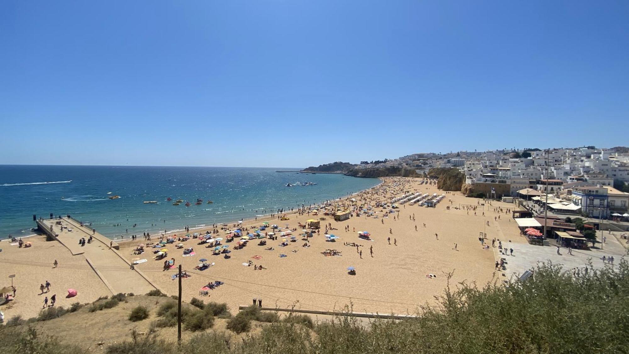 Apartamento A 1km De La Plage, Avec Piscine A