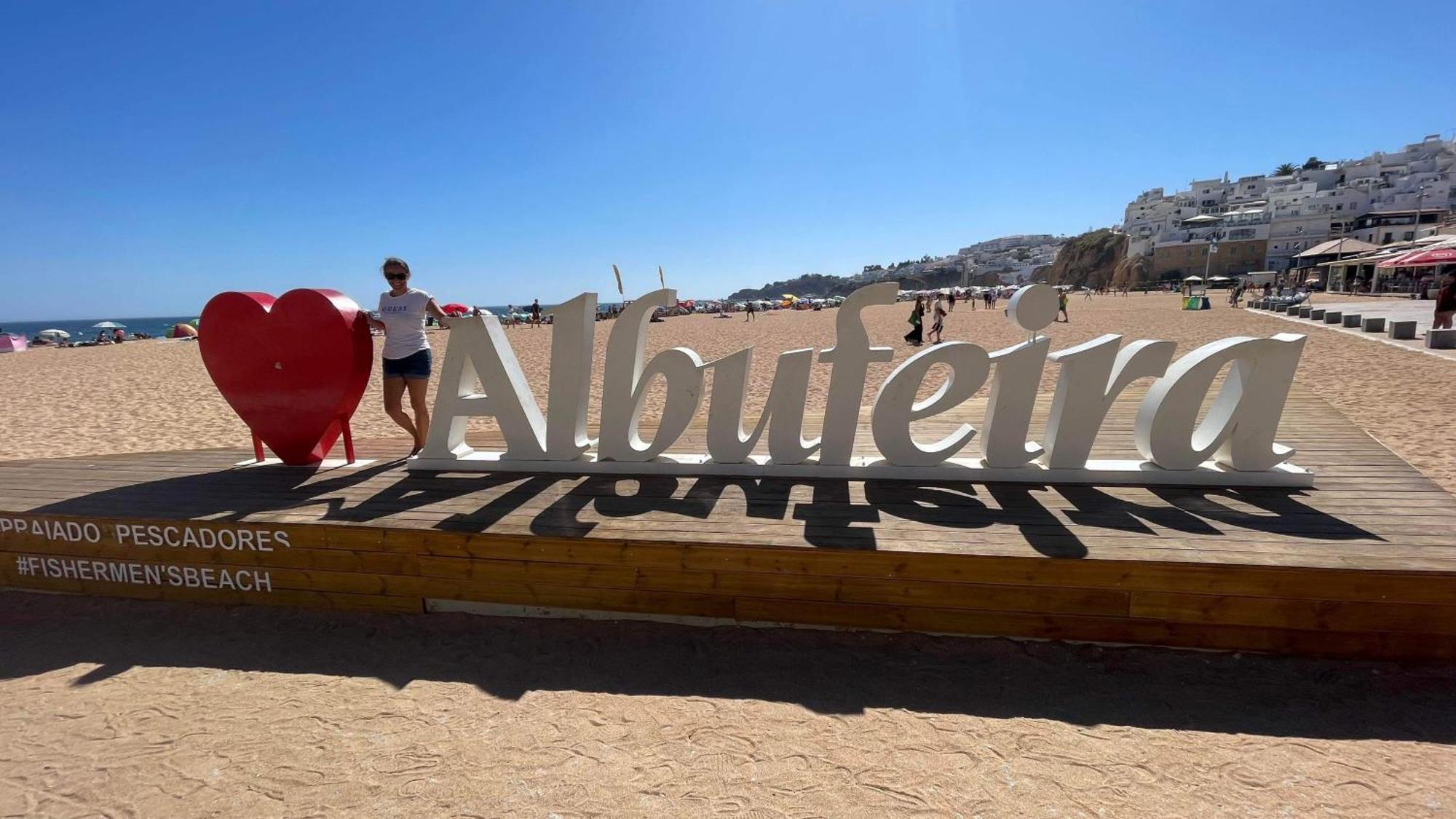 A 1km De La Plage, Avec Piscine A *