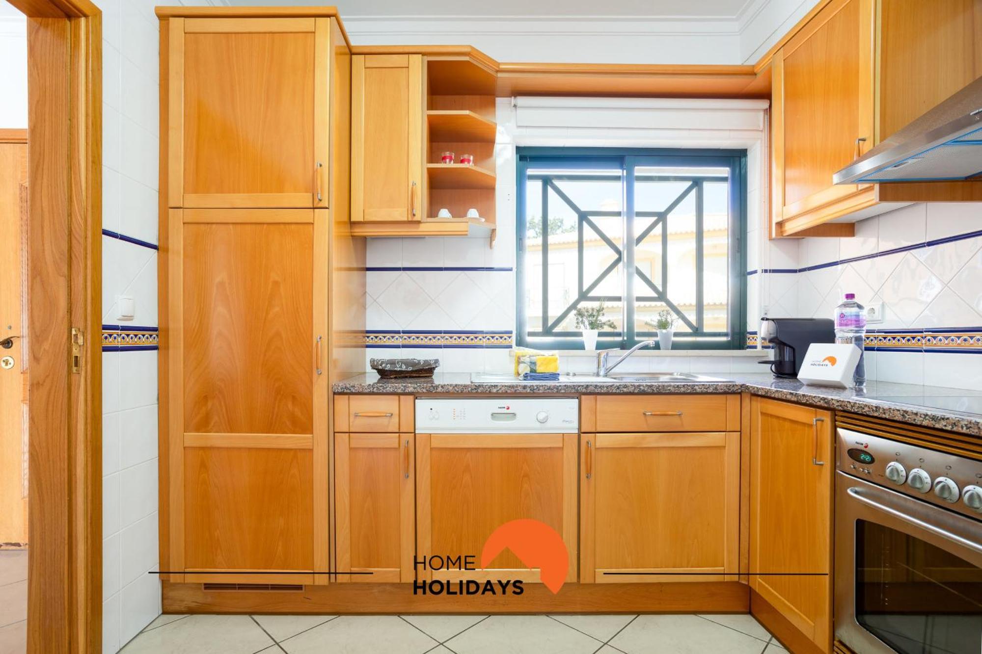 #205 Santa Eulalia J23 By Holidays * Albufeira