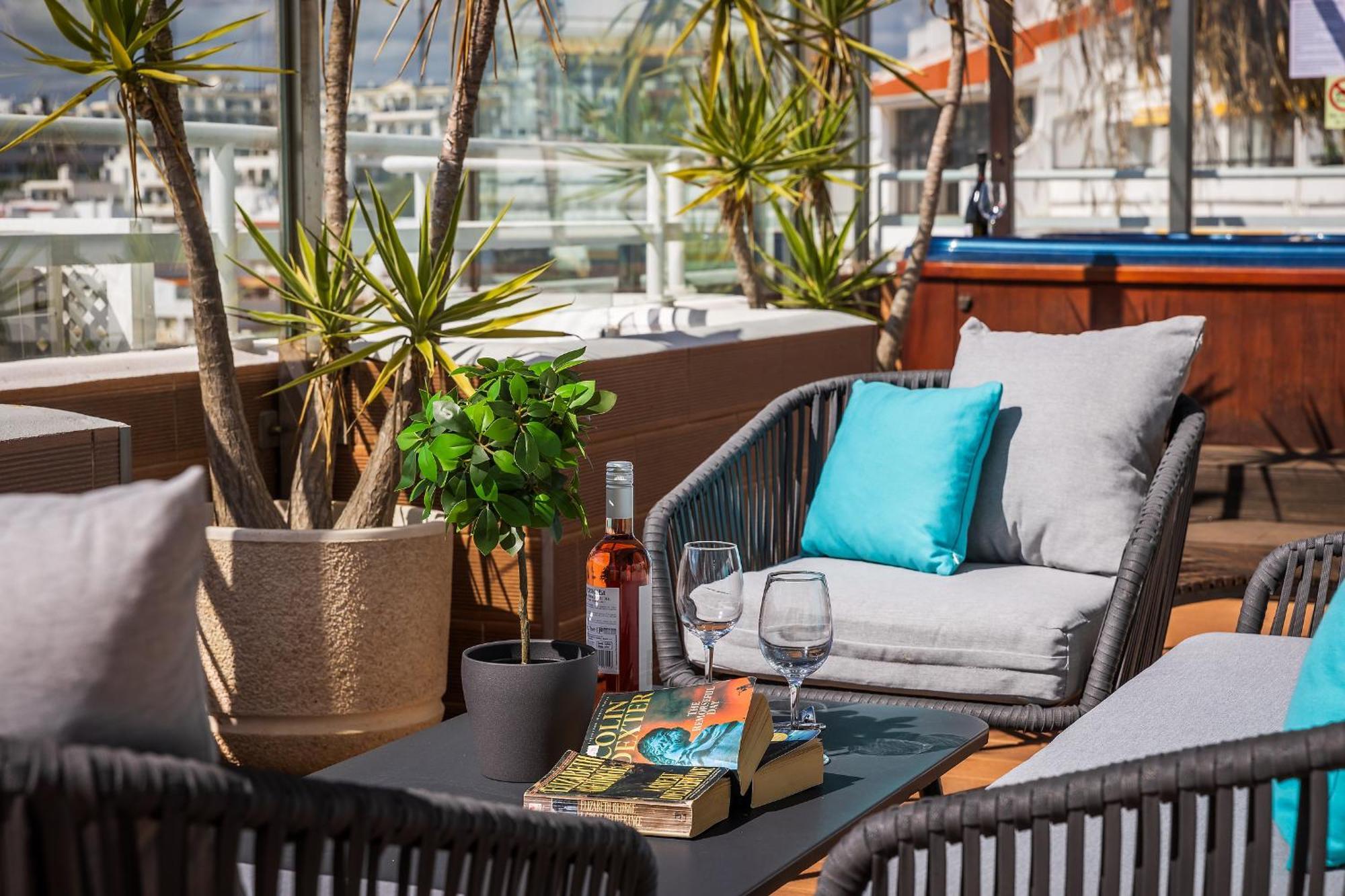 Phenthouse Monaco-albufeira Center-sea View * Albufeira