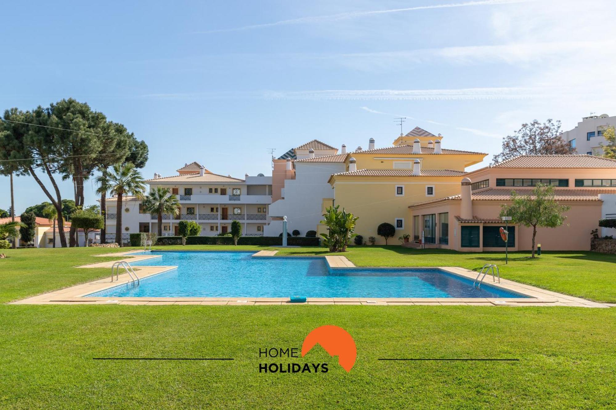 #205 Santa Eulalia J23 By Holidays Apartment *