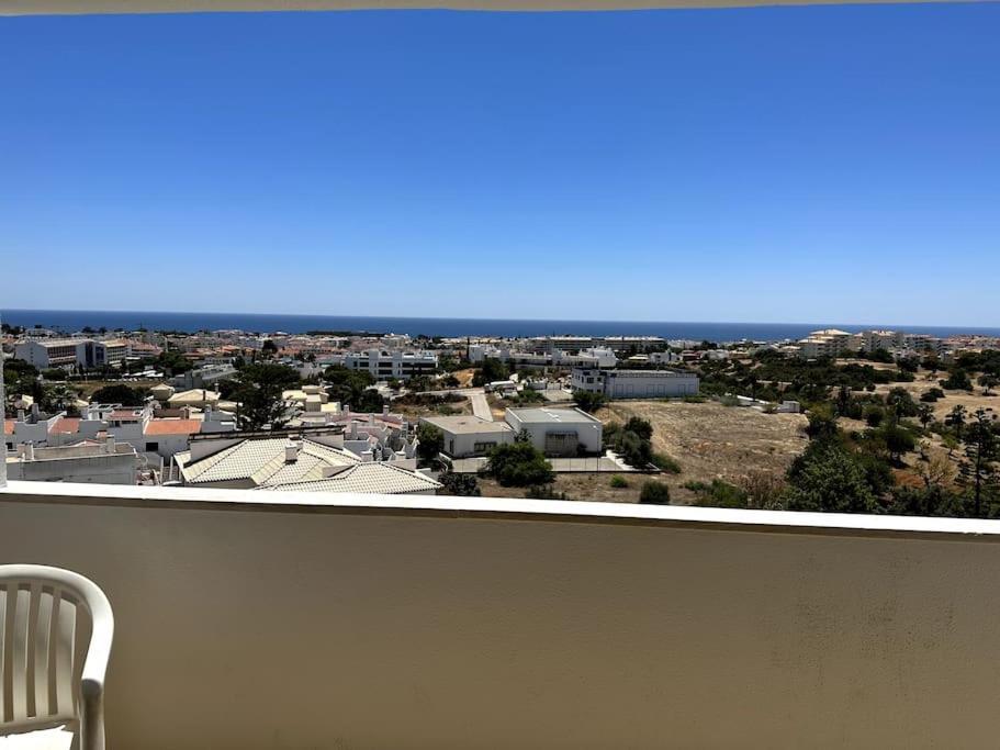 Ocean Eyes. Amazing 180º View Of The Sea And Apartment Albufeira