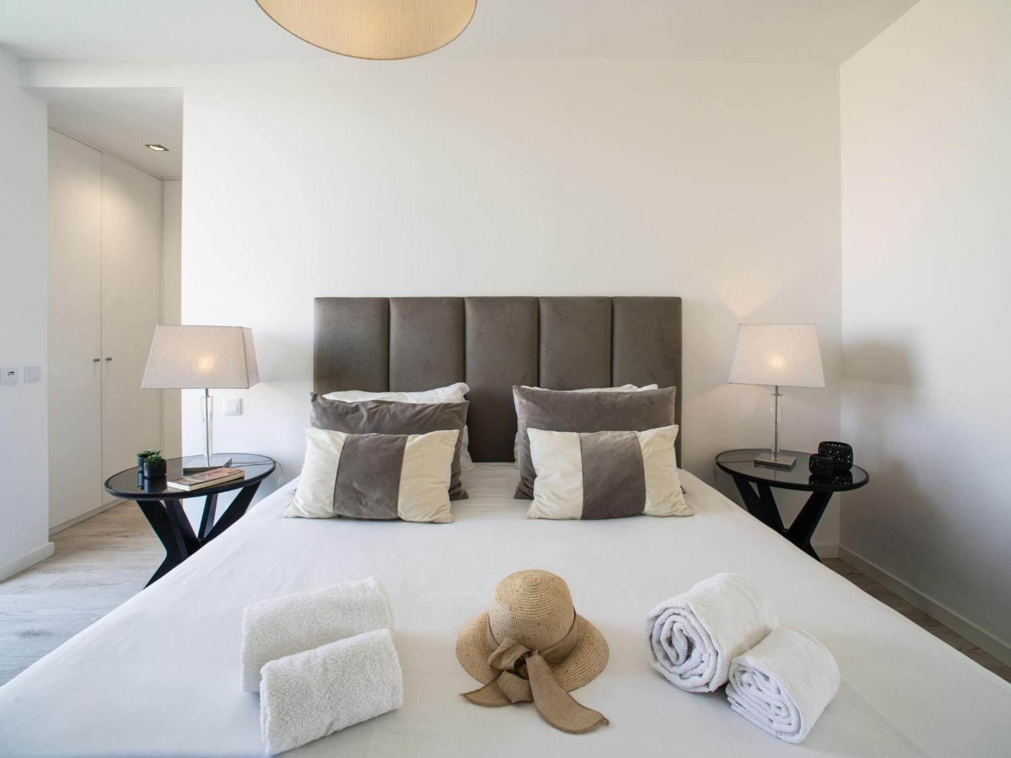 Villa Pires By Interhome