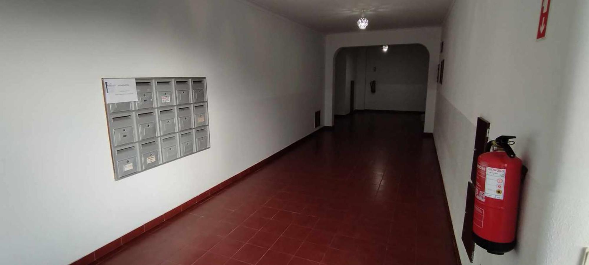 - Lote 6 T1 Apartamento *