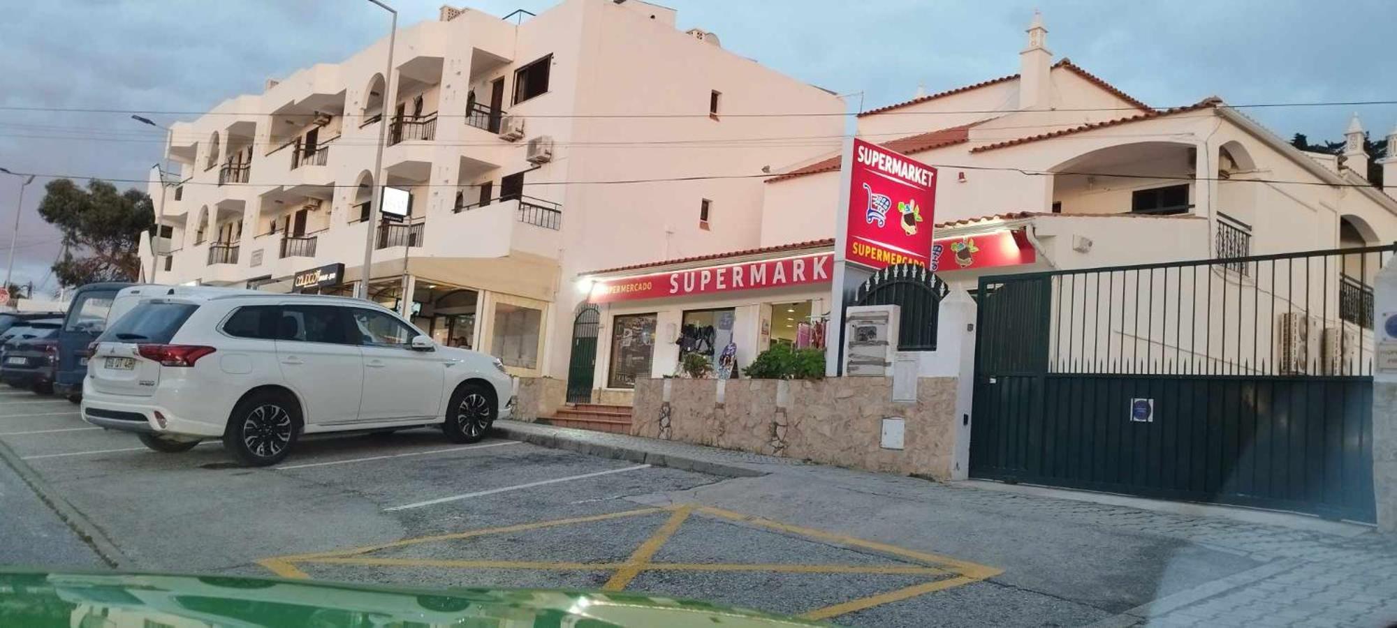 Apartamento - Lote 6 T1 *