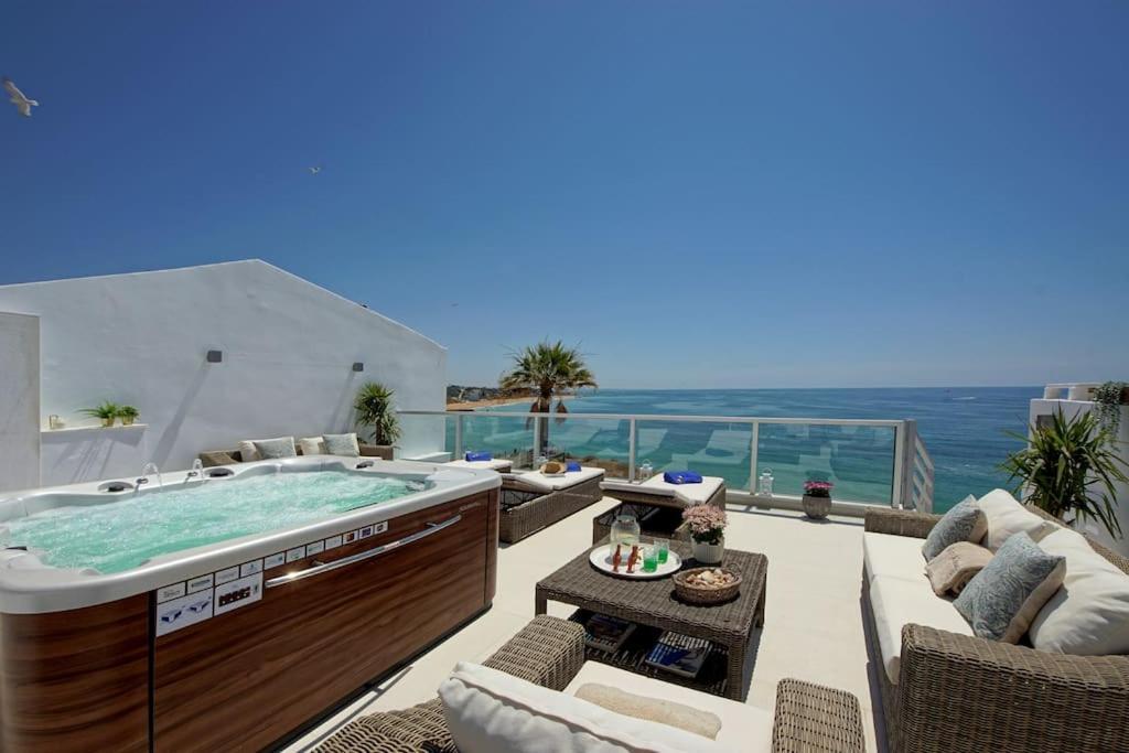 Casa Coelho - Jacuzzi Rooftop- Frente Mar- Chic