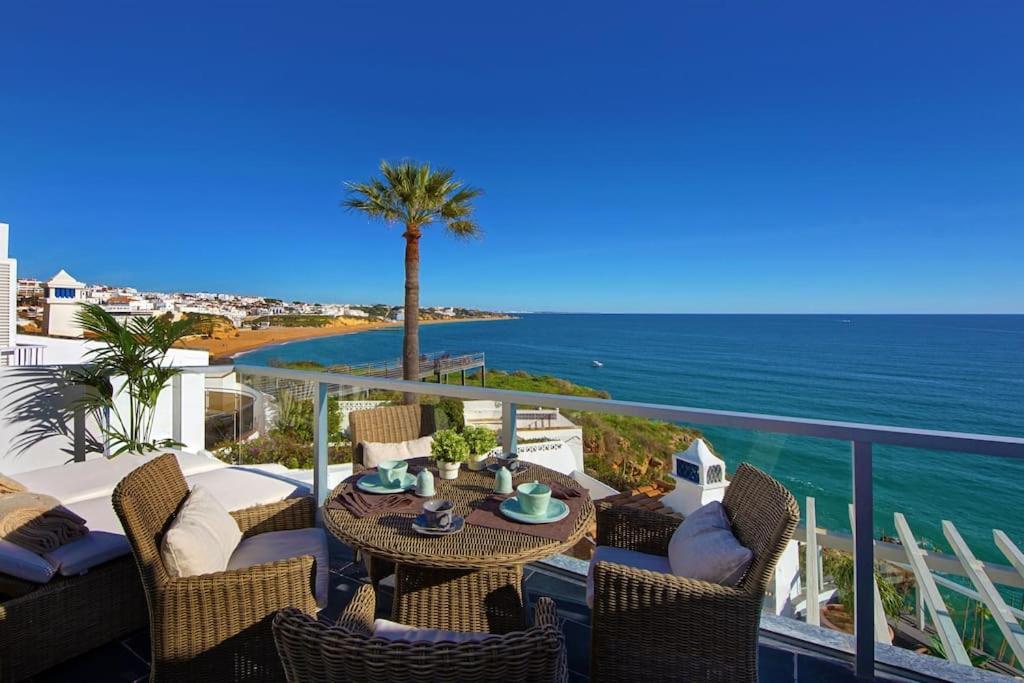 Casa Coelho - Jacuzzi Rooftop- Frente Mar- Chic Holiday home