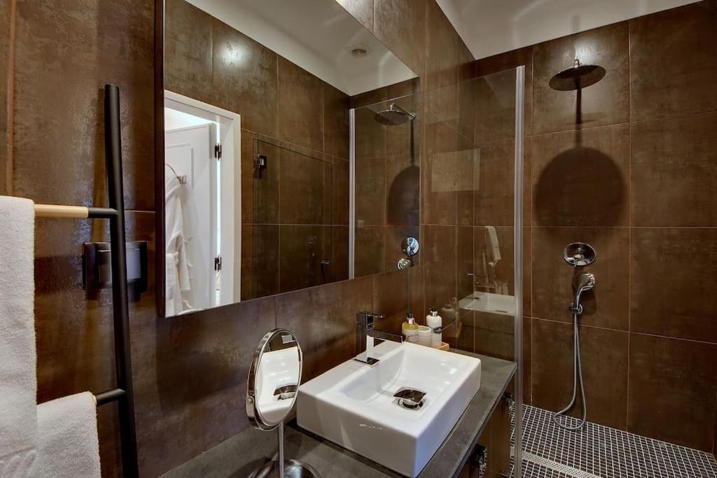 Casa Coelho - Jacuzzi Rooftop- Frente Mar- Chic