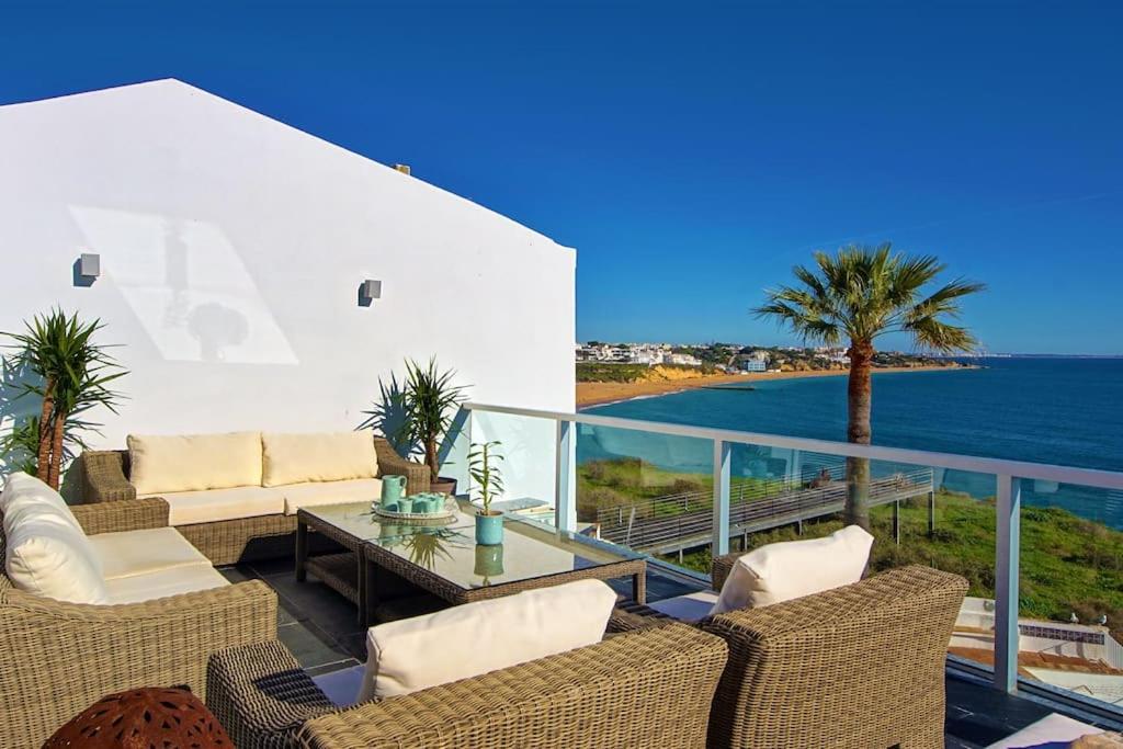 Casa Coelho - Jacuzzi Rooftop- Frente Mar- Chic Holiday home