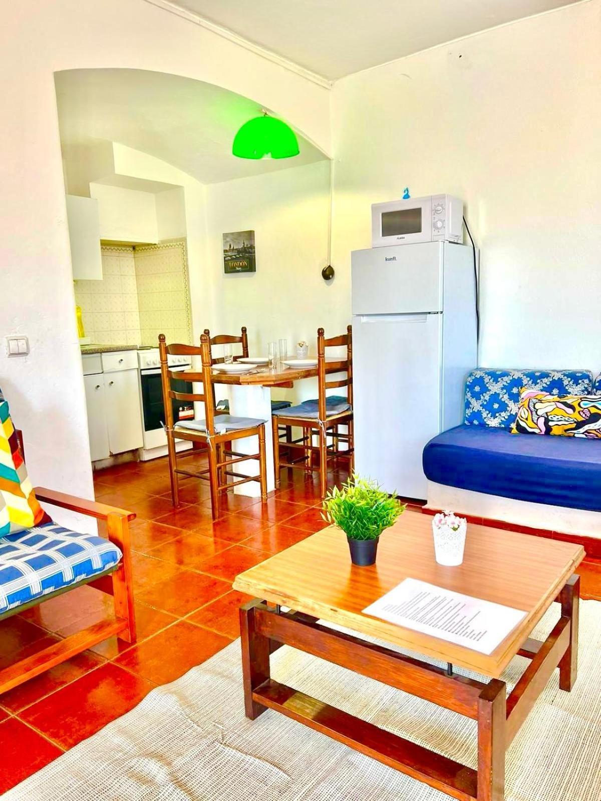 Apartamento T1, Da Oura *