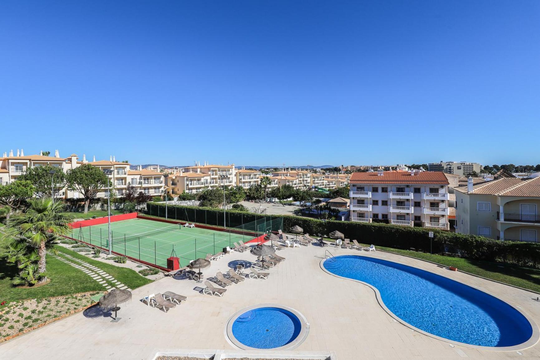 Charming Flat 10 Min Walk To Beach * Albufeira