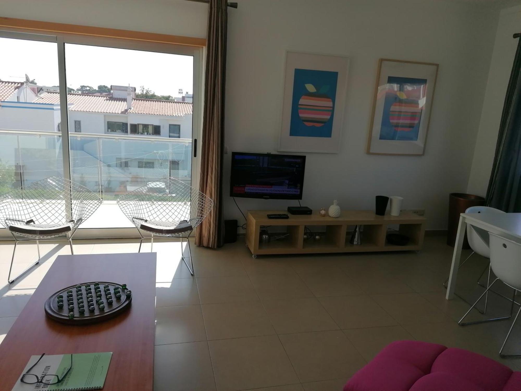 Modern With Sunny South Facing Terrace * Albufeira