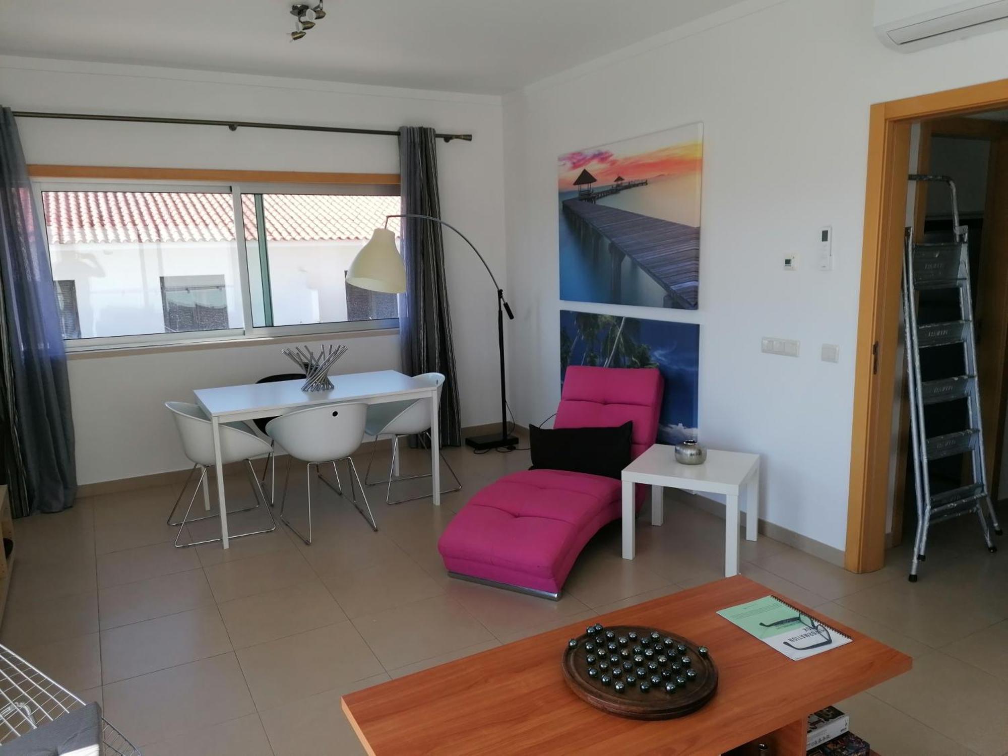 Apartment Modern With Sunny South Facing Terrace *