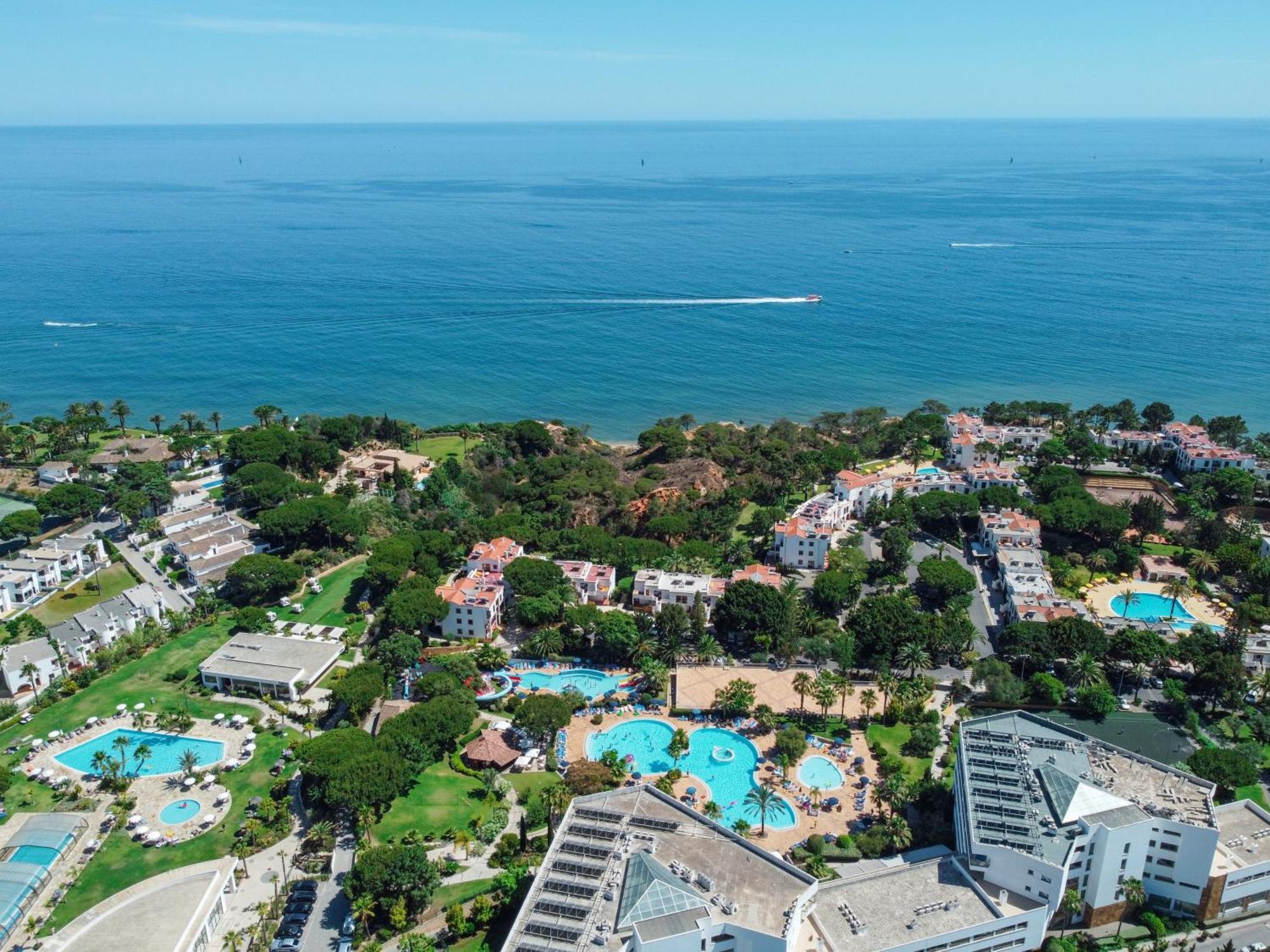 Apart-hotel Alfagar Village