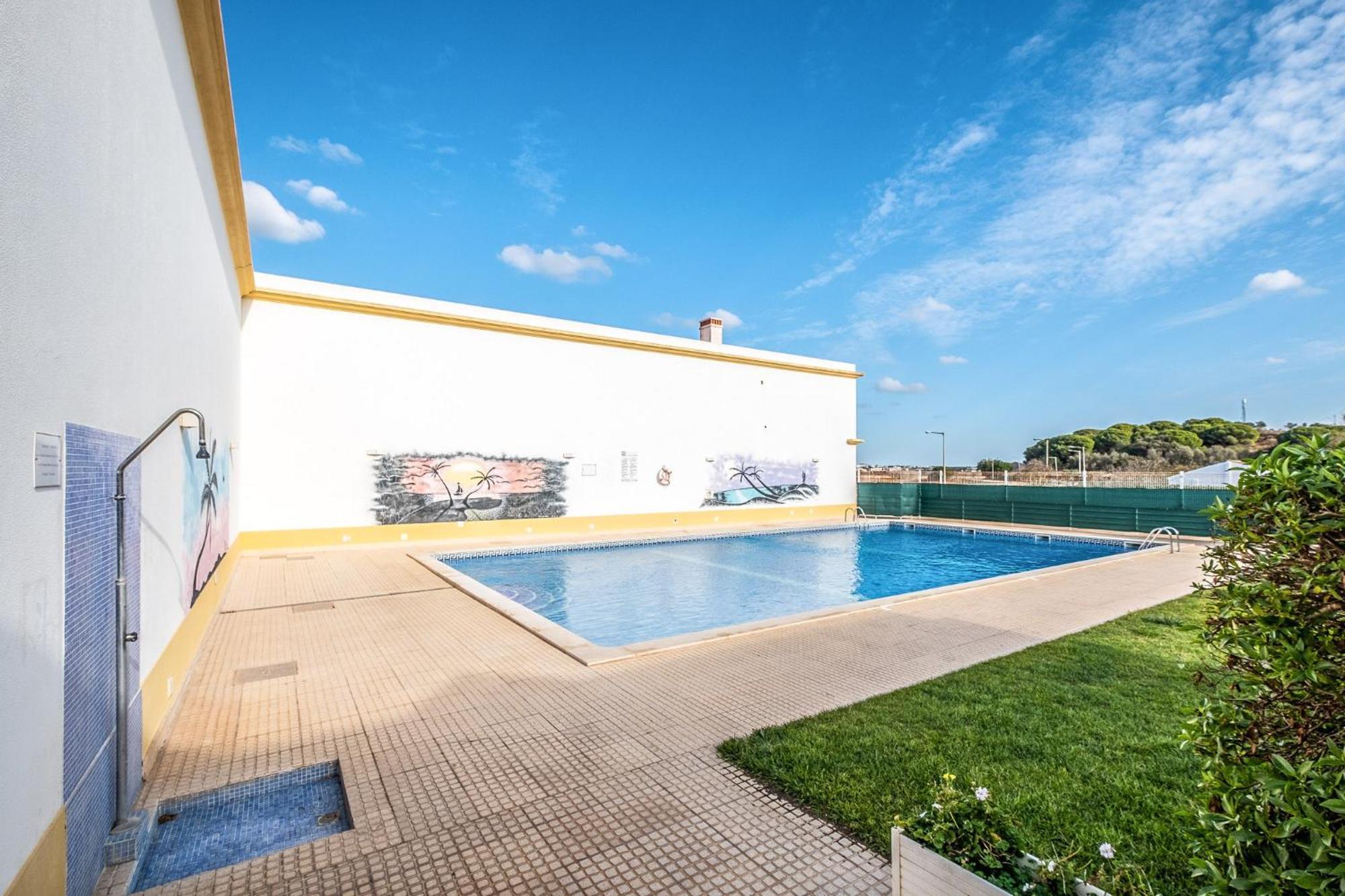 #152 T1 Falesia By Holidays Apartment