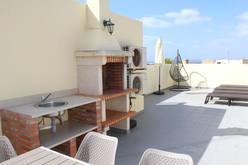 The Concierge - Patroves Pool House Apartment