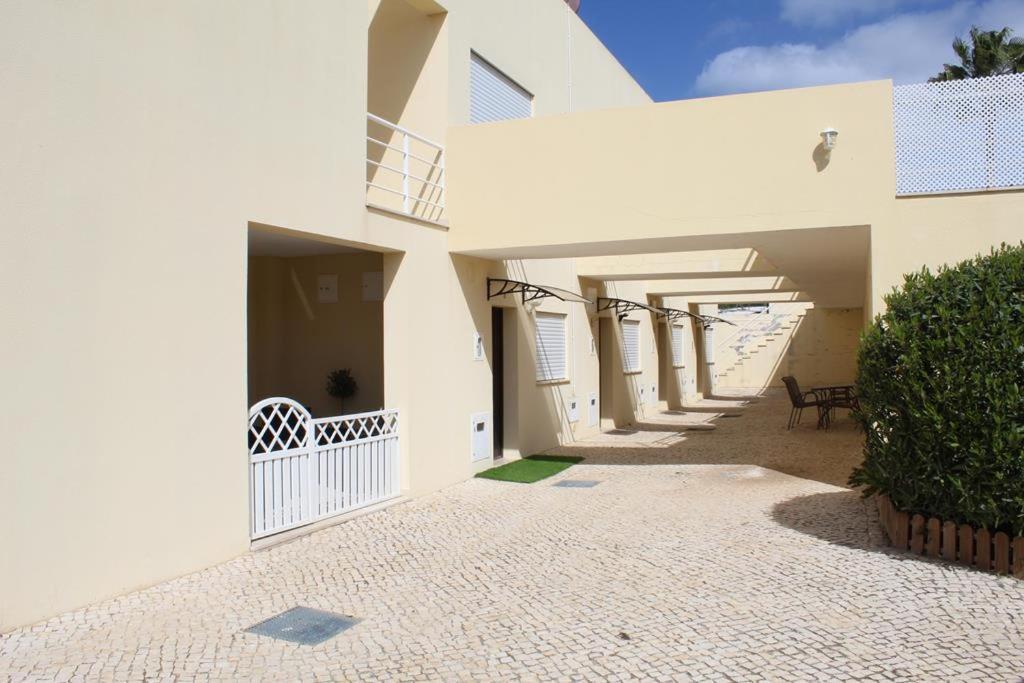The Concierge - Patroves Pool House Apartment Albufeira