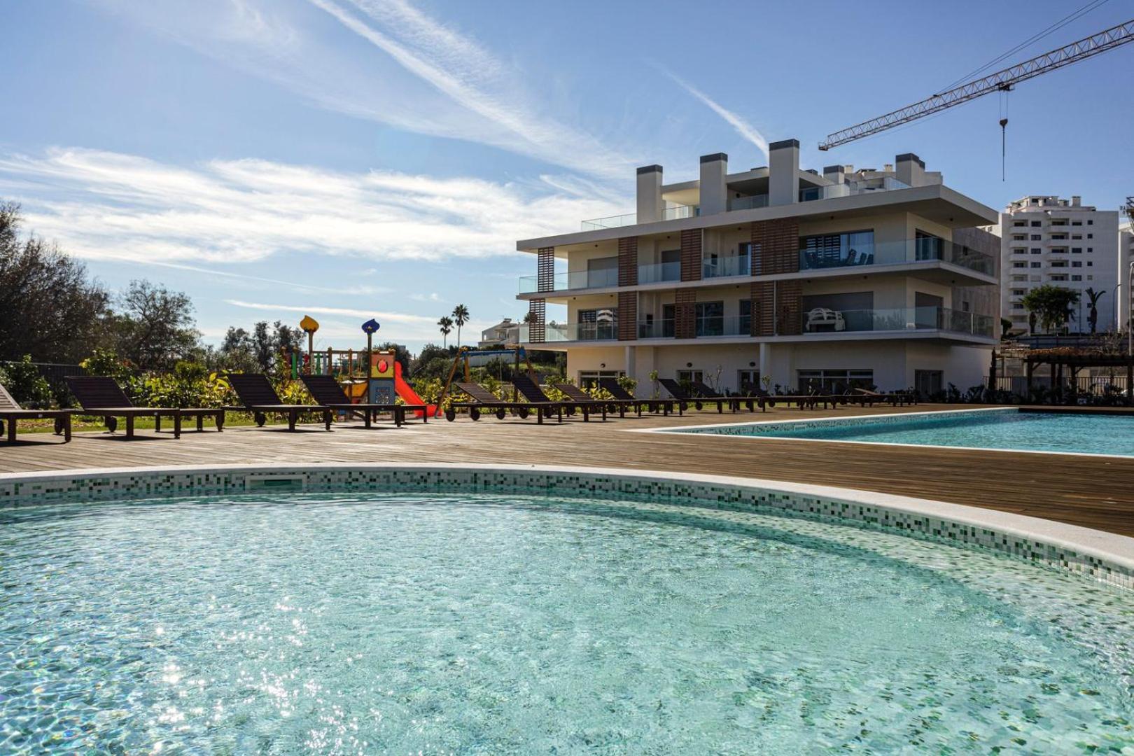 The Concierge - Amazing Pool & Sunshine