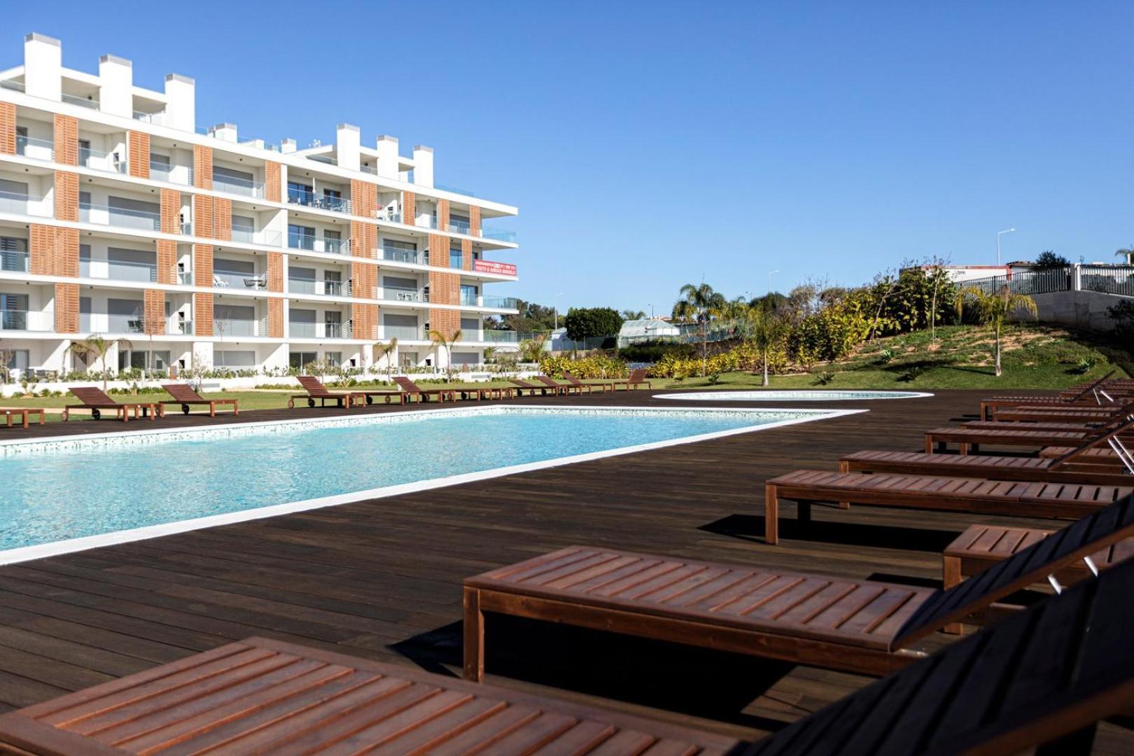 The Concierge - Amazing Pool & Sunshine Apartment Albufeira