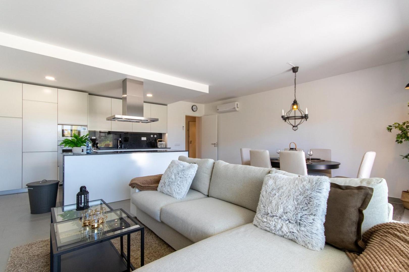 Apartment The Concierge - Amazing Pool & Sunshine *