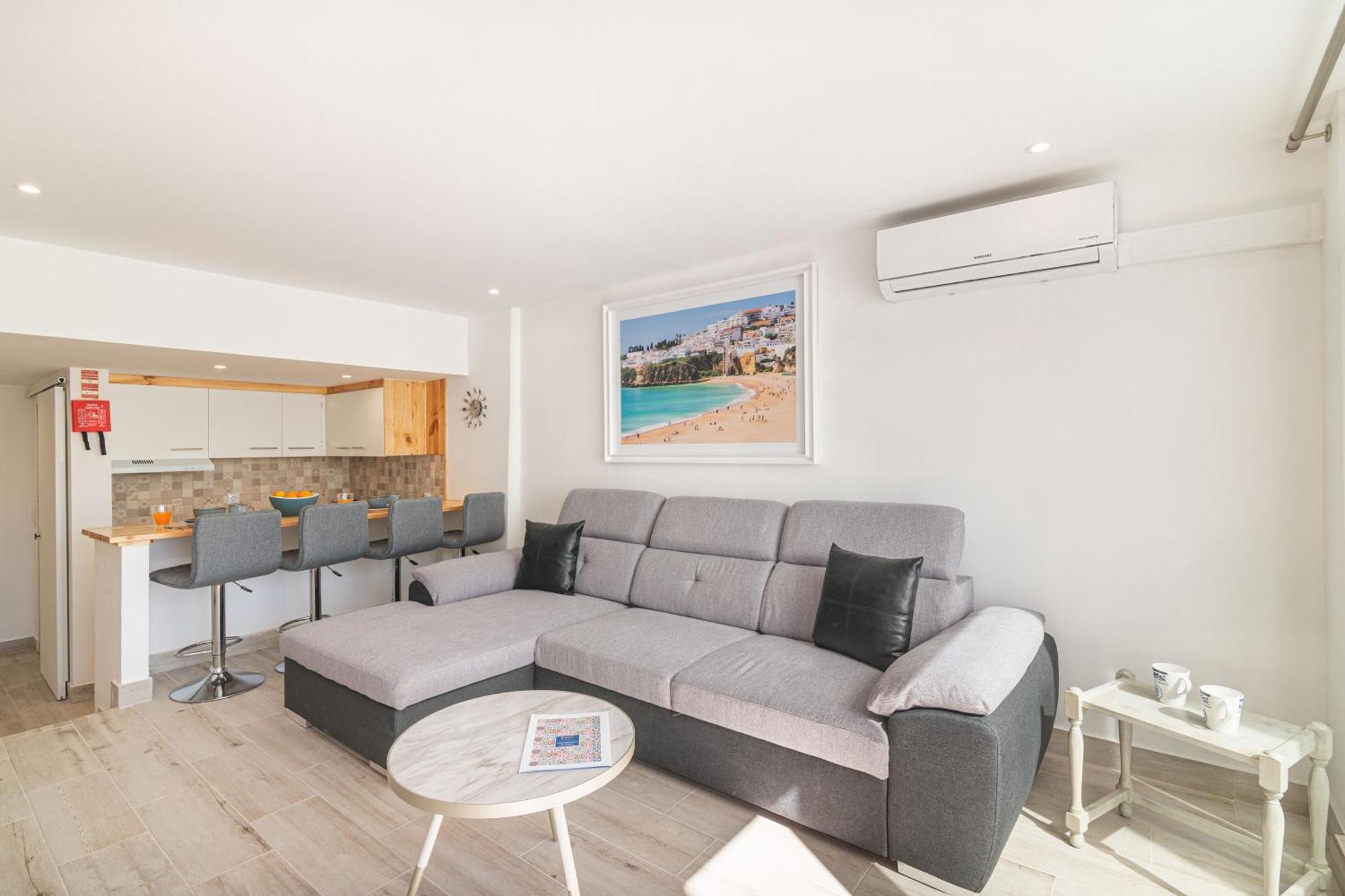 Flat With Pool T2 Duplex Montechoro Apartment Albufeira
