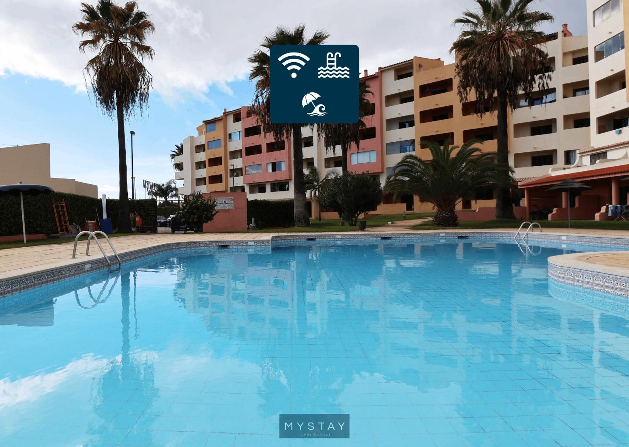 Mystay - Bellavista Pool & Appartement