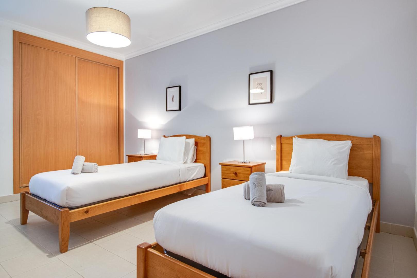 Apartamento Lovely 2bd 500m Ac Wi-fi Pool Balcony