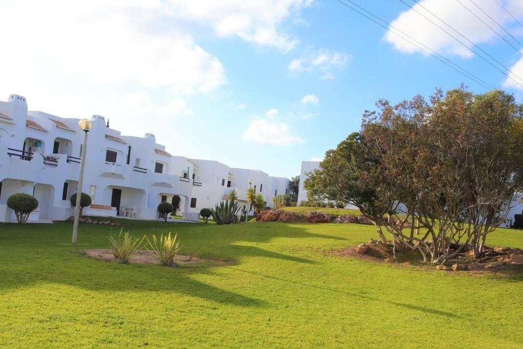 Excellent 1 Bedroom - Em Clube Garden Village *