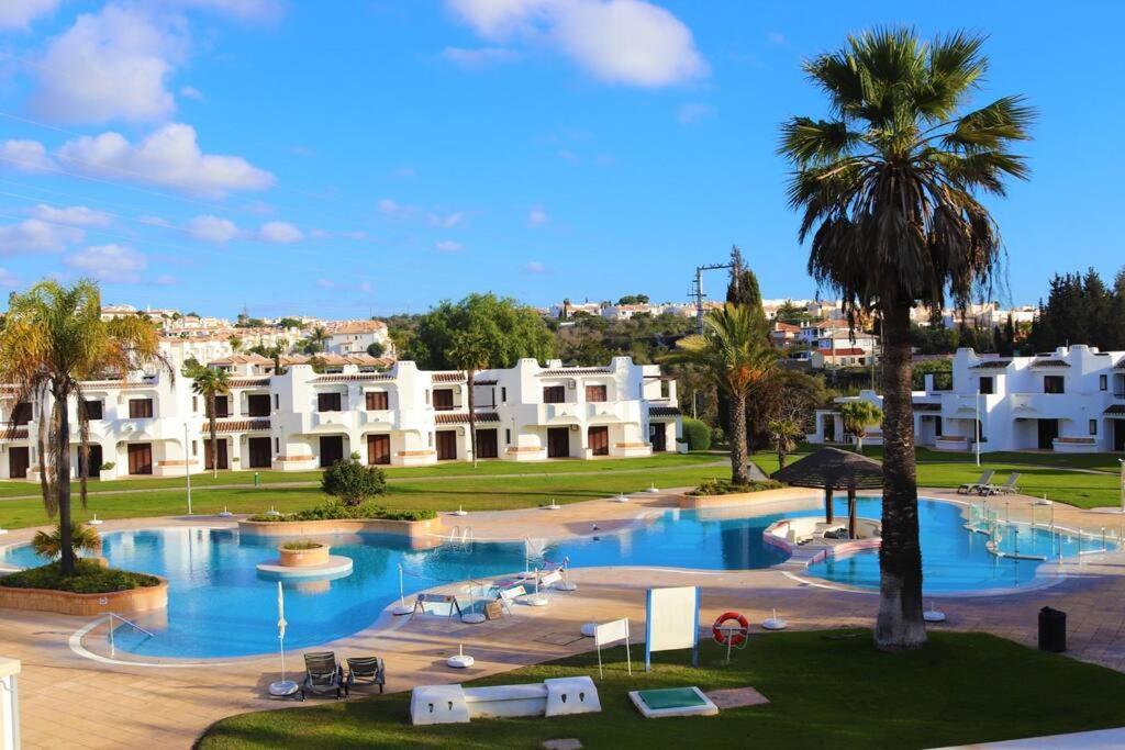 Vakantiehuis Excellent 1 Bedroom - Em Clube Garden Village Albufeira