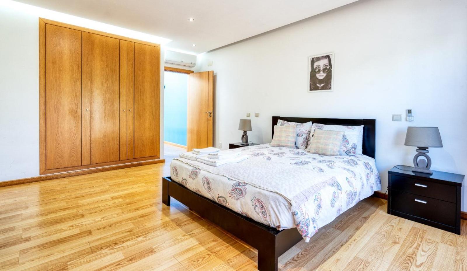 Full Private 300sqm Jacuzzi Heated Pool Ideal & Quiet Location Villa Albufeira