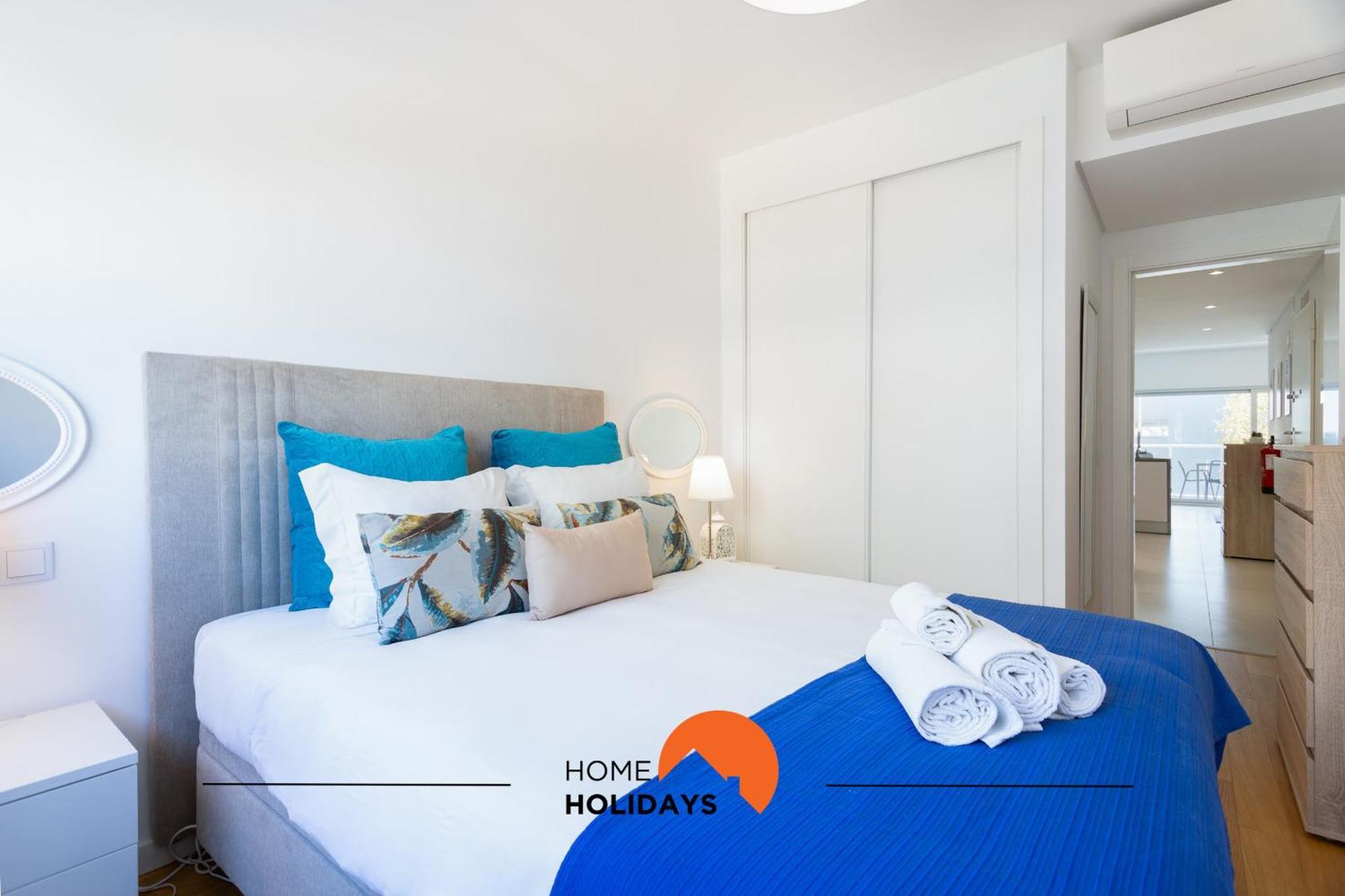 #200 Panoramic Flat By Holidays Apartment