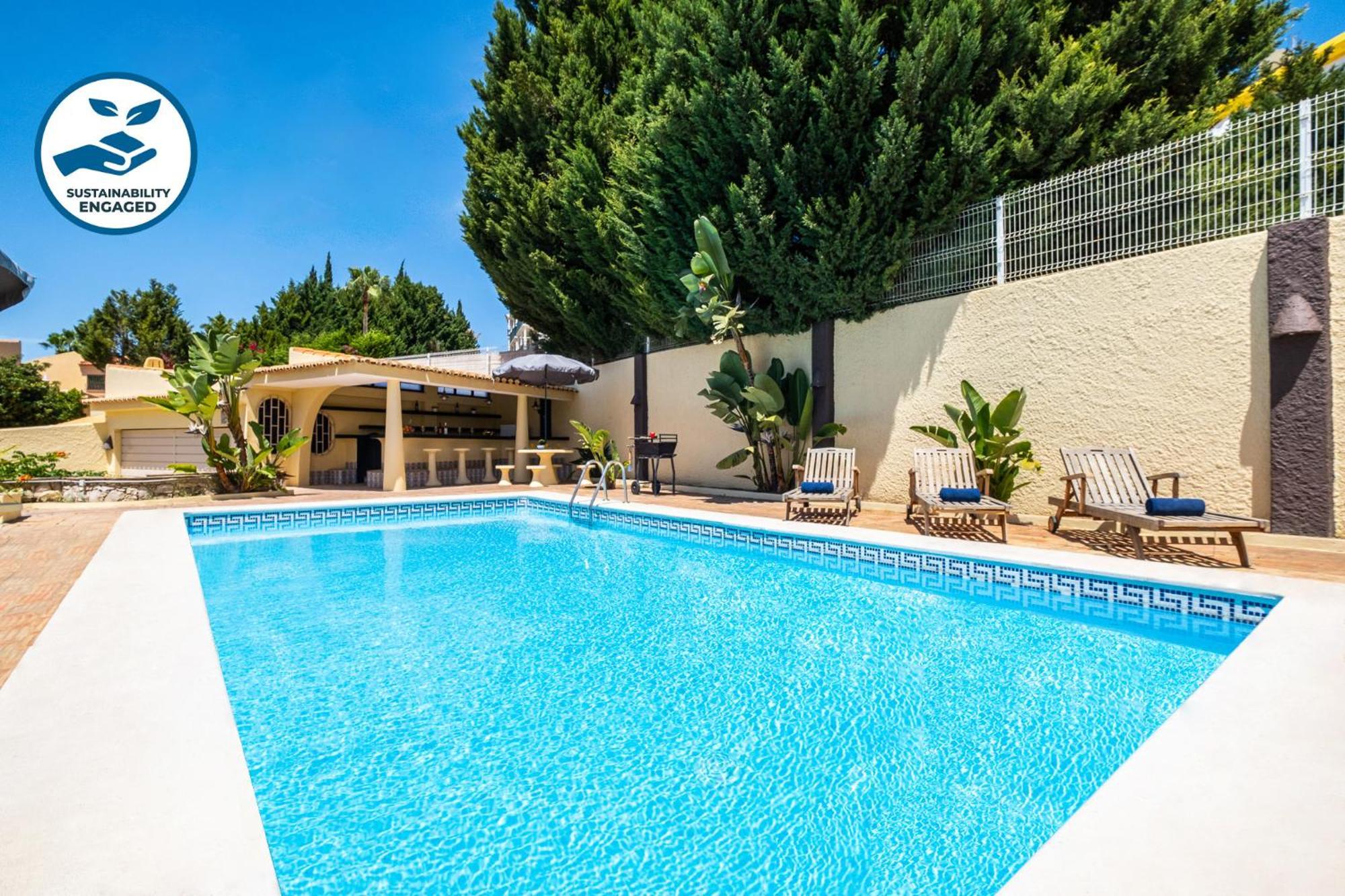 Crisandra By Algarve Vacation Villa Albufeira