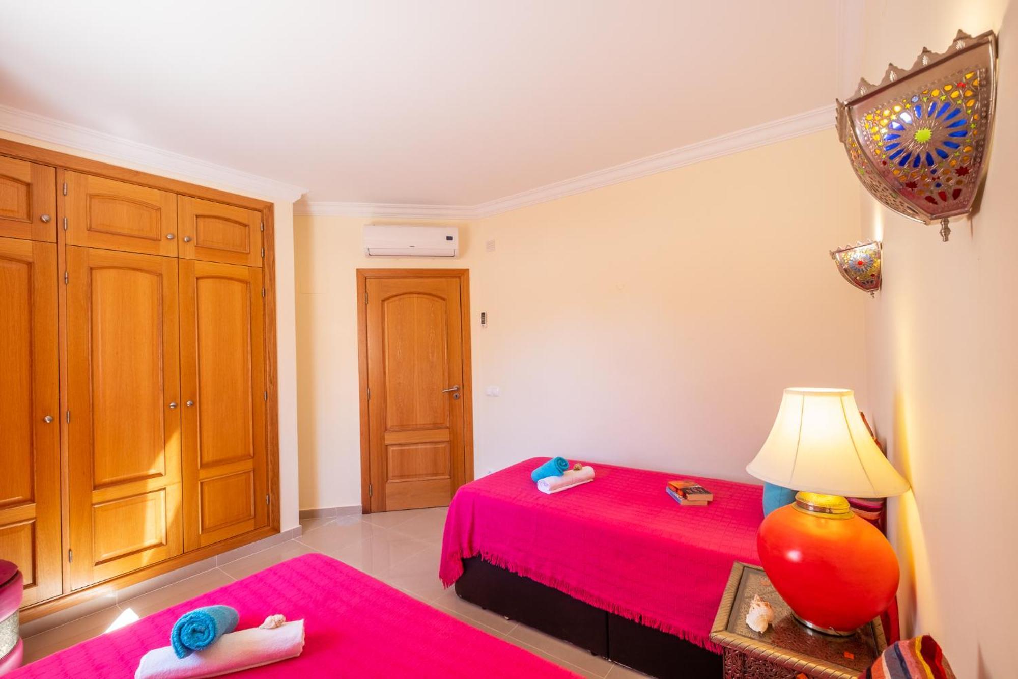 Villa Culebra By Algarve Vacation Albufeira