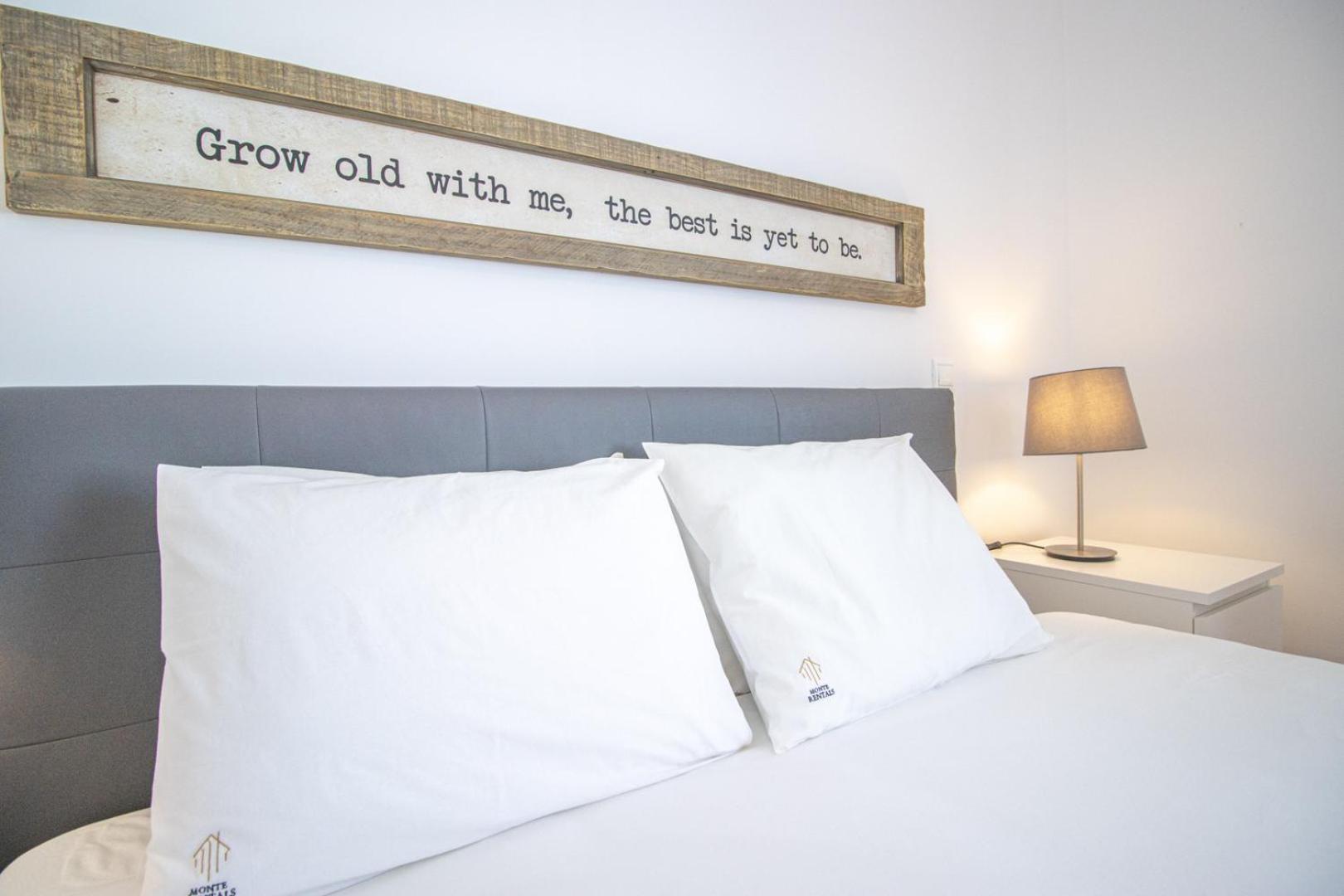 Periquito 2bd Pool Fast Wifi Ac Garden Villa Albufeira