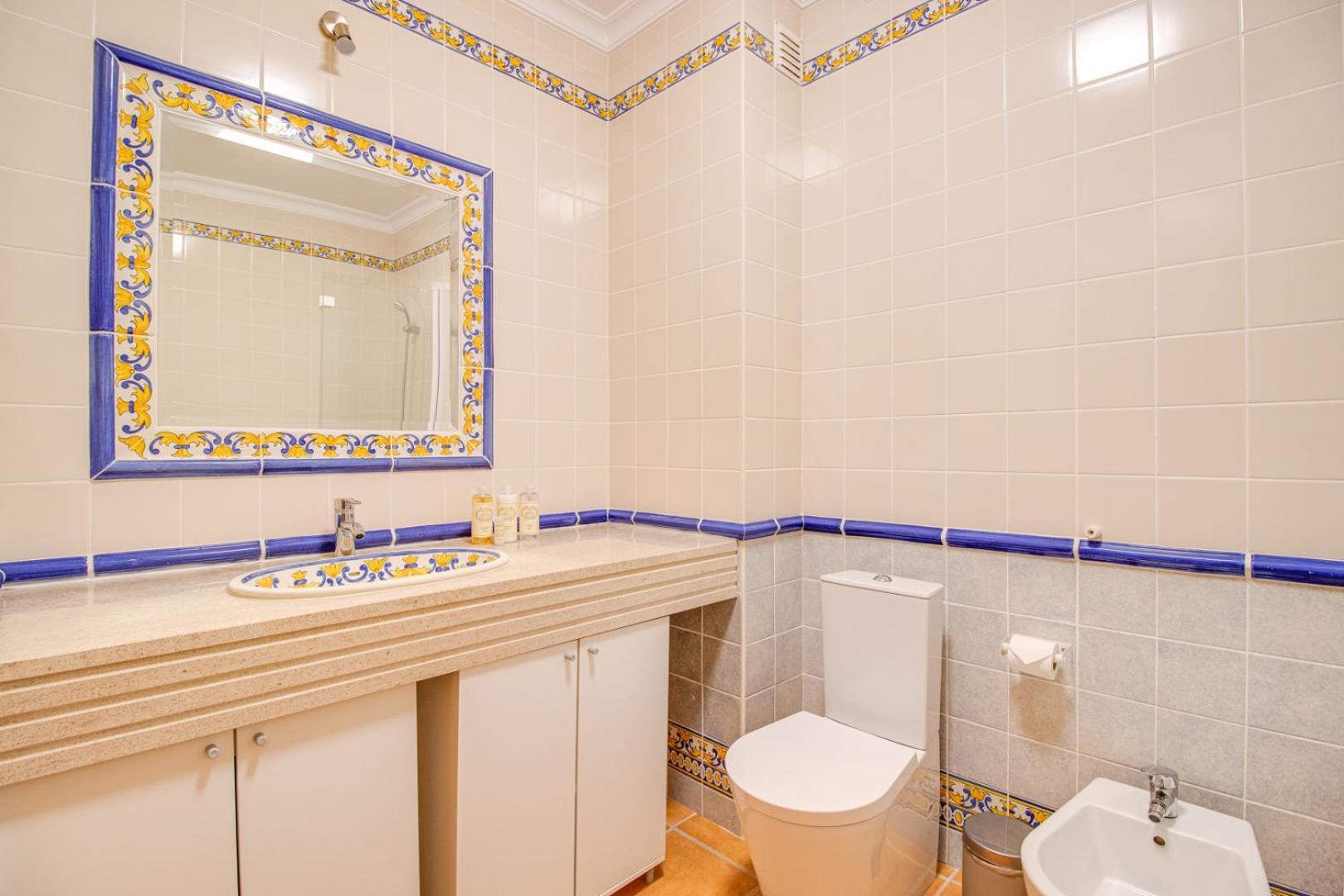 Periquito 2bd Pool Fast Wifi Ac Garden Villa
