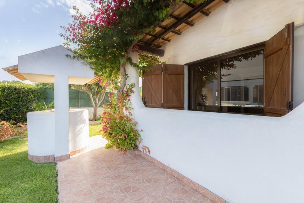 Holiday home Rosado - Moradia 6 Com Ac, Jardim A 5 Min Do Centro De Albufeira