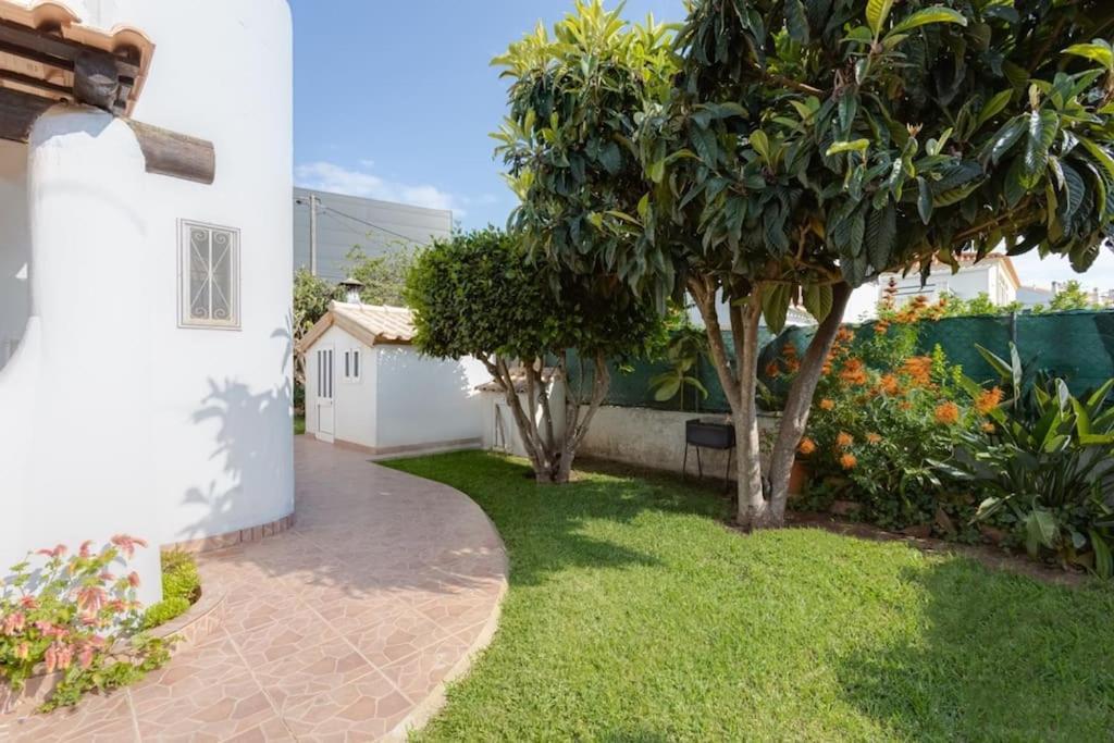 Rosado - Moradia 6 Com Ac, Jardim A 5 Min Do Centro De Holiday home