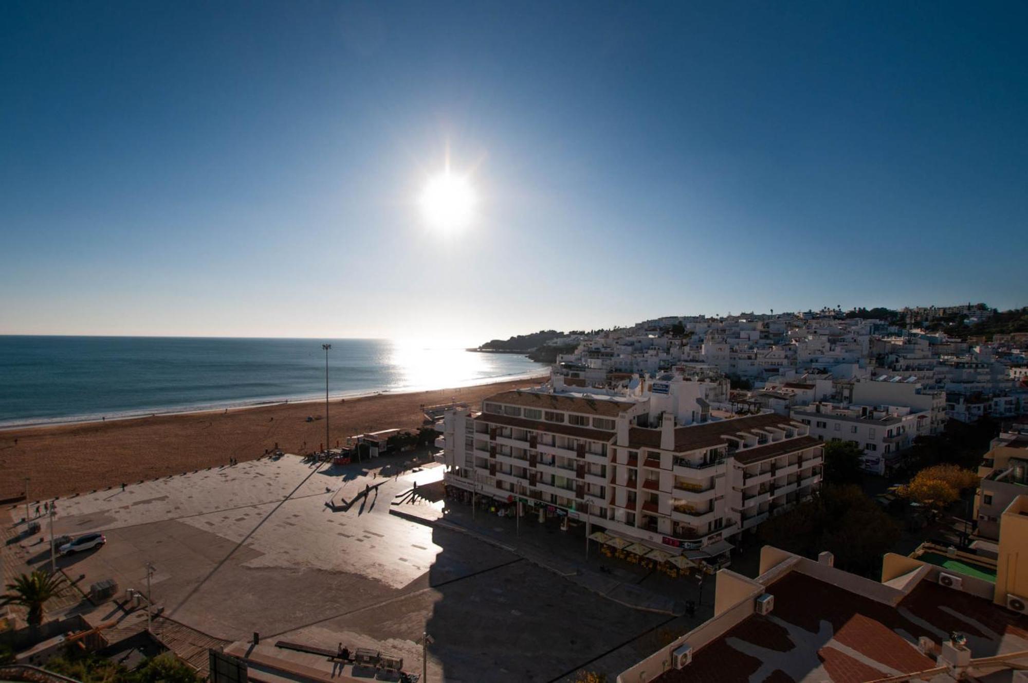 By The Beach By Ocvillas Apartment