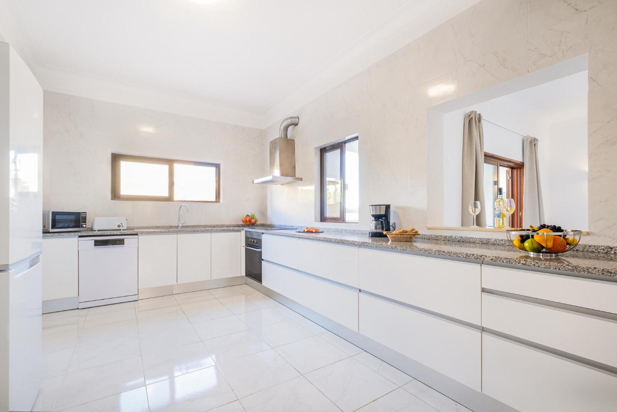 Villa Perola By Algarve Vacation Albufeira