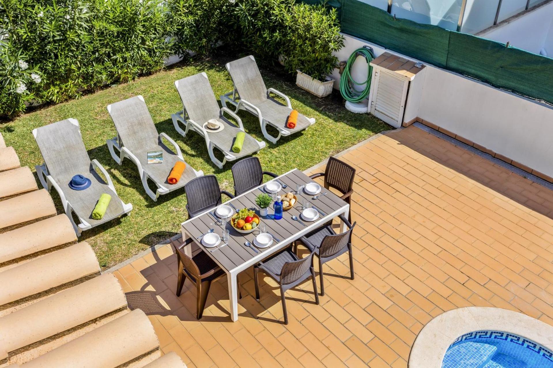Anamar By