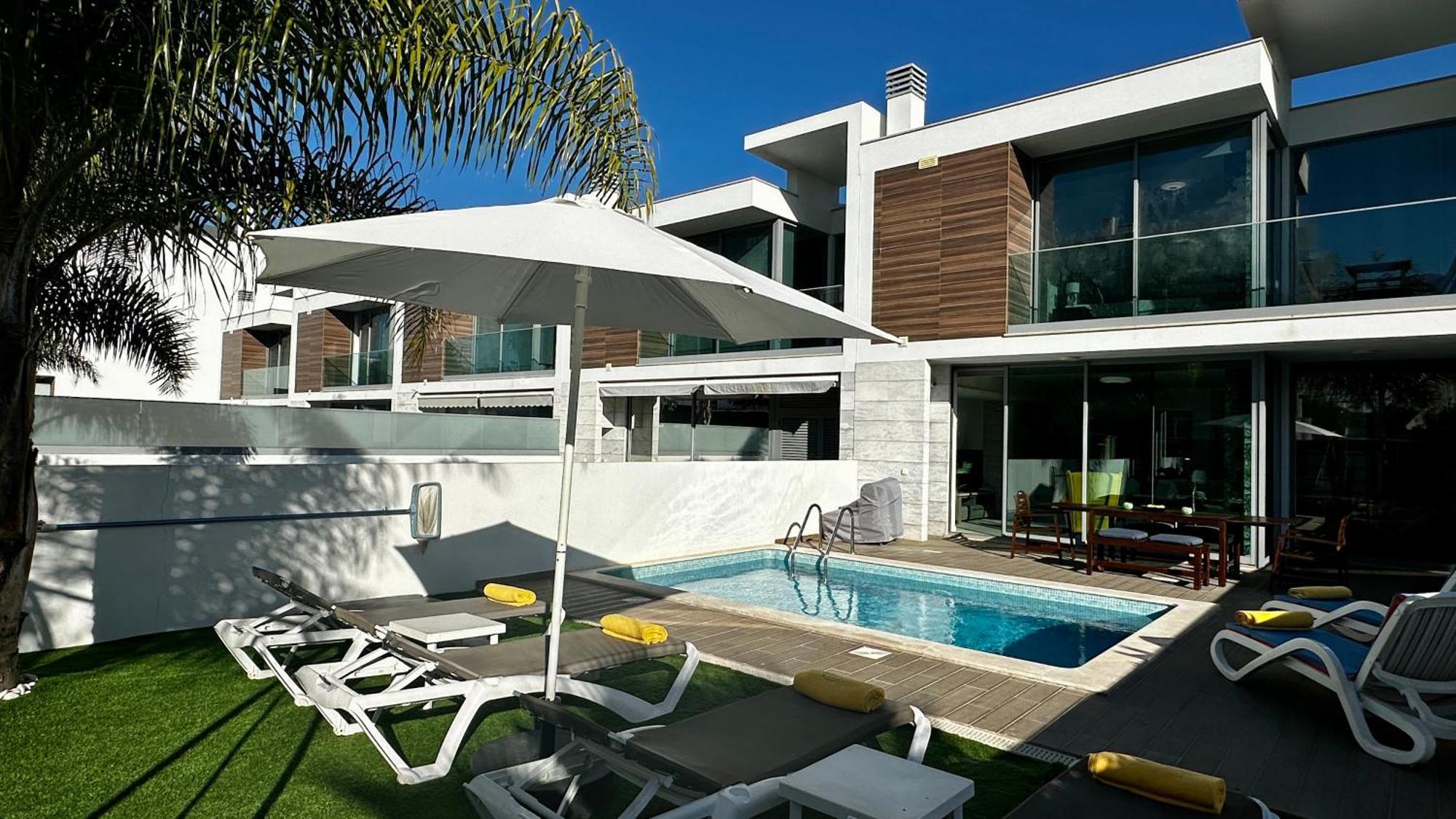 Moon By Check-in Portugal * Albufeira