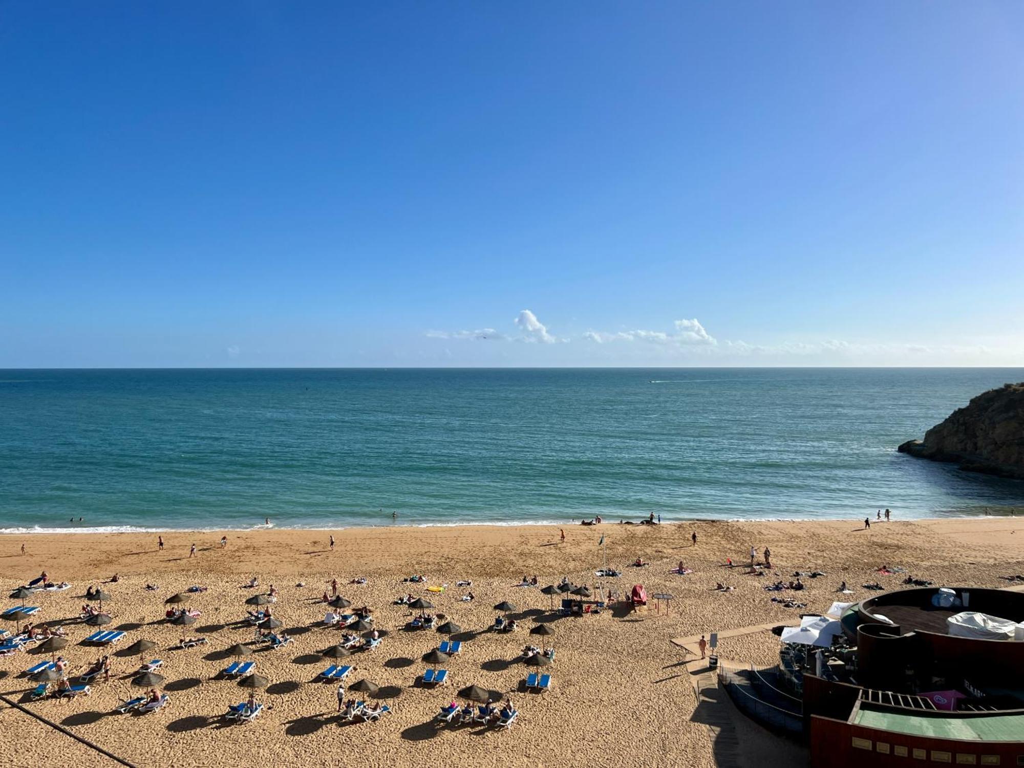 Cosy 1-br Central Apt In Old Town - Steps From The Sea & Amenities *