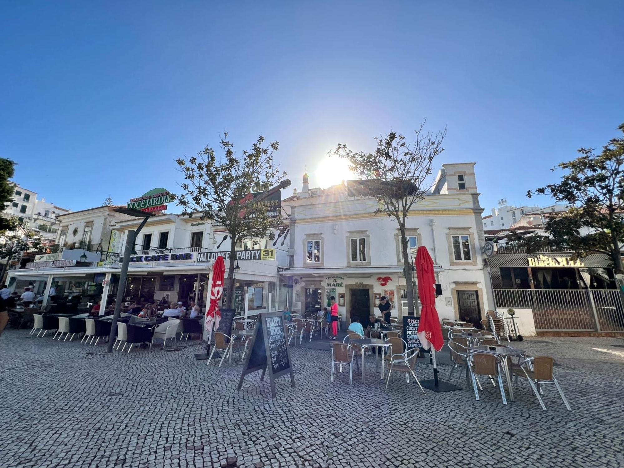 Cosy 1-br Central Apt In Old Town - Steps From The Sea & Amenities Apartment