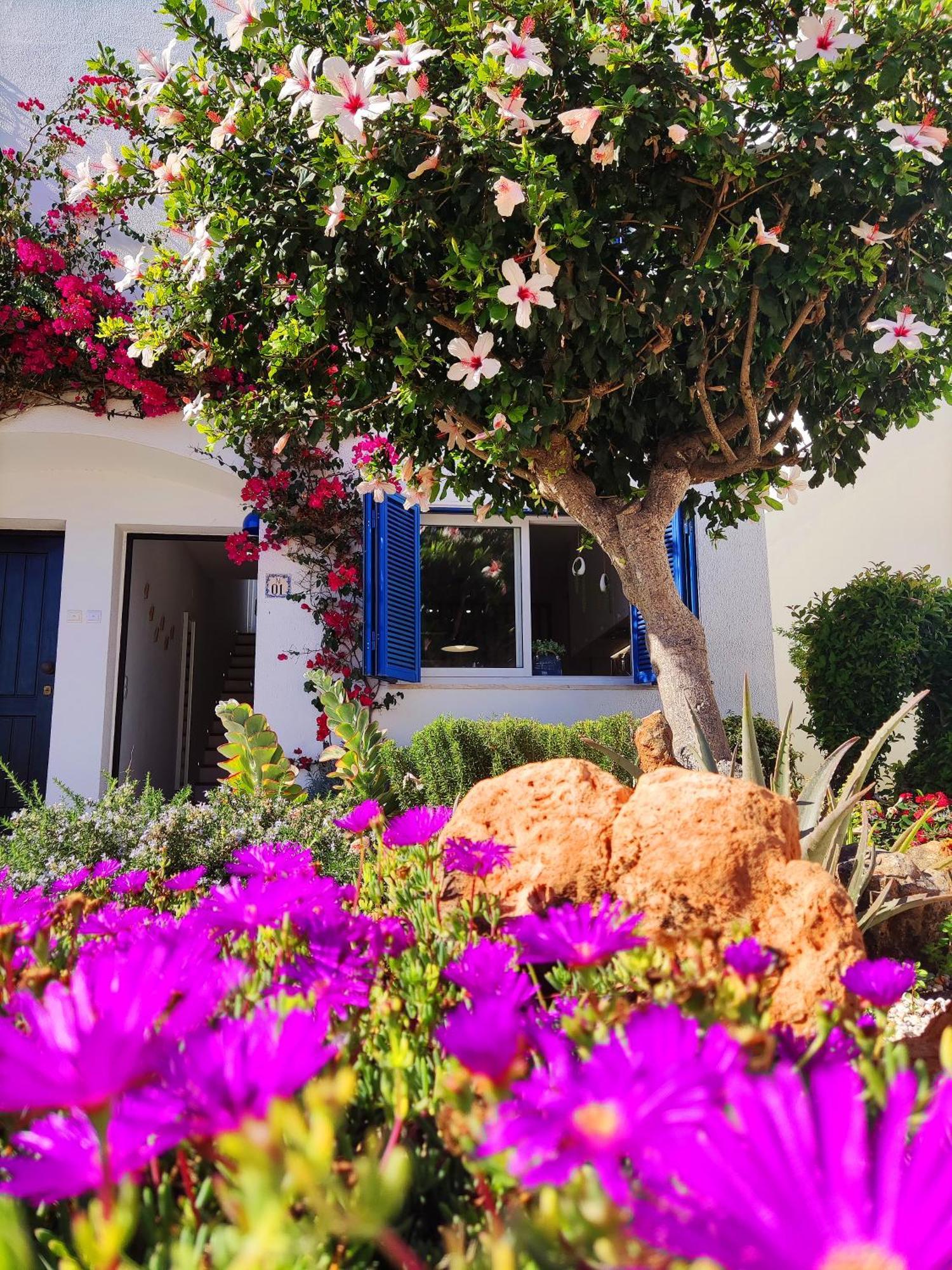 Apartment Luxury Townhouse In Complex With Town And Ocean View By Be Cherish Albufeira