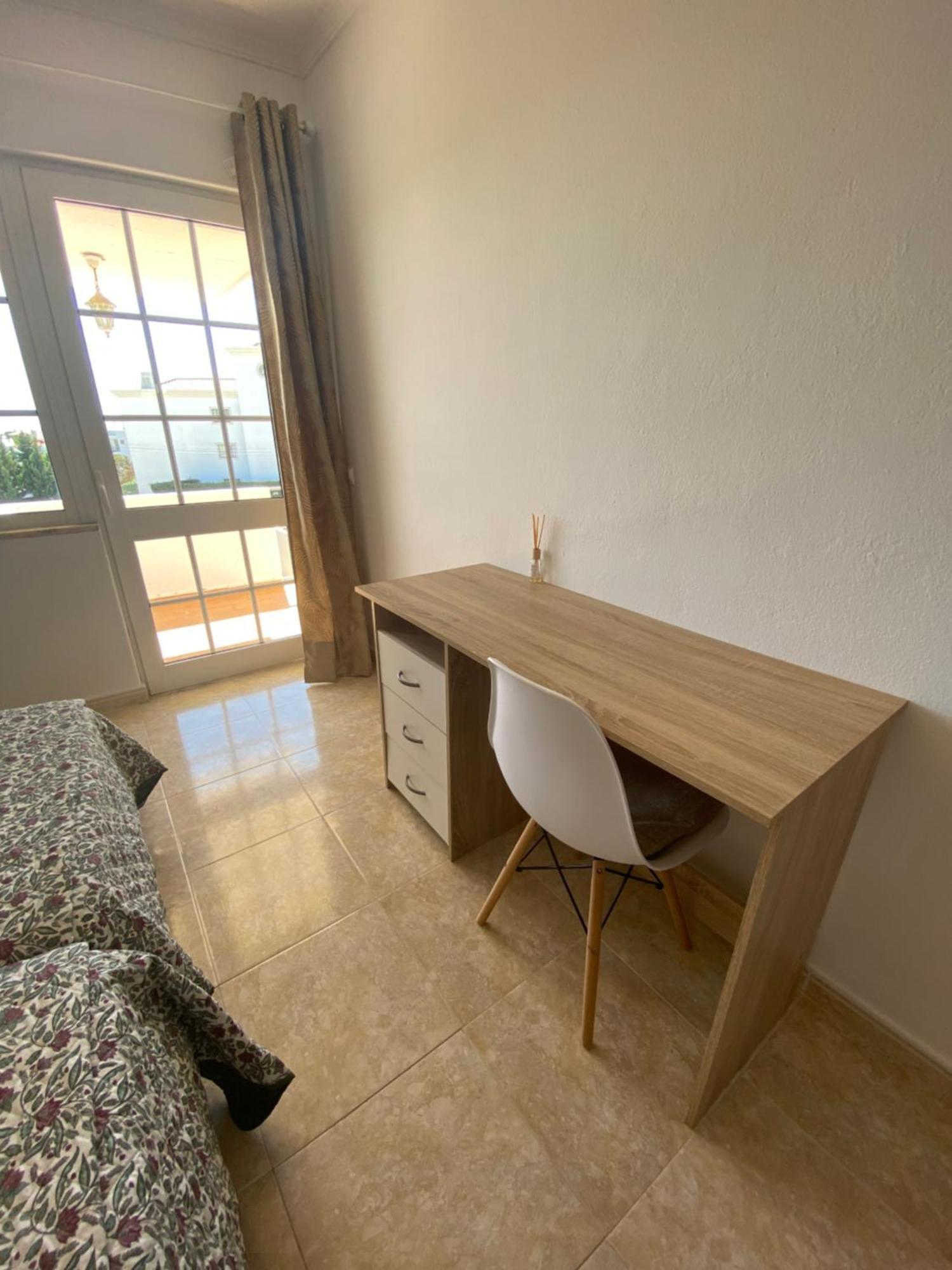Moradia Olival- Bbq, 2 Quartos, Quintal Albufeira